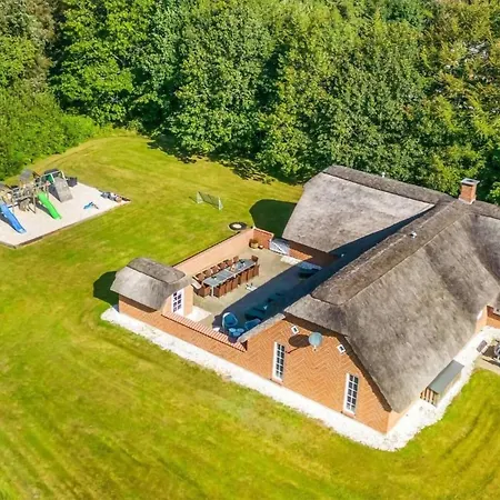 Stunning In With Sauna *